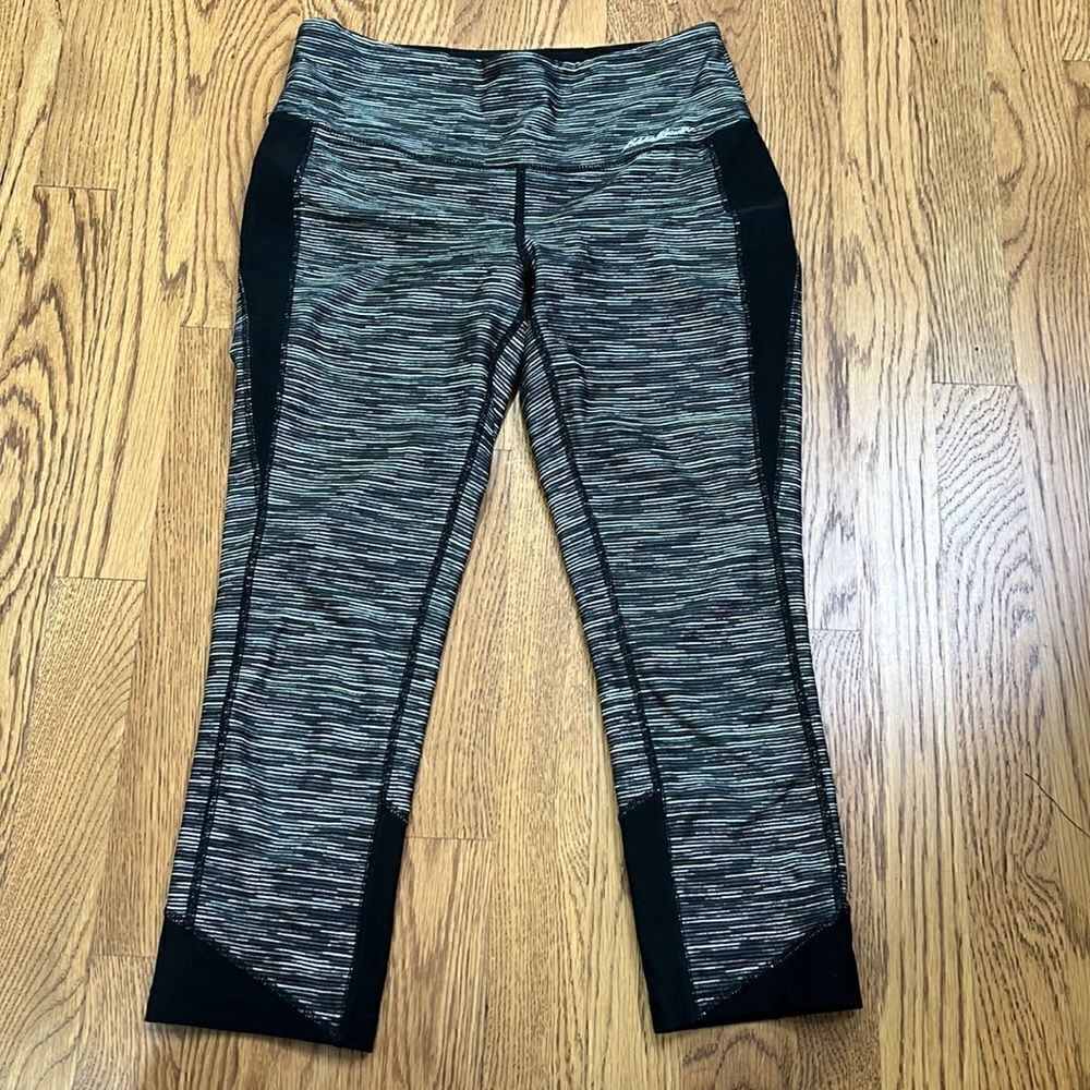 Eddie Bauer Capri Exercise Pants XS
